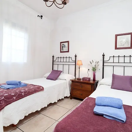 Capri By Interhome Miami Playa
