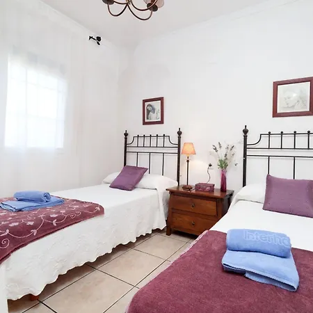 Capri By Interhome Miami Playa
